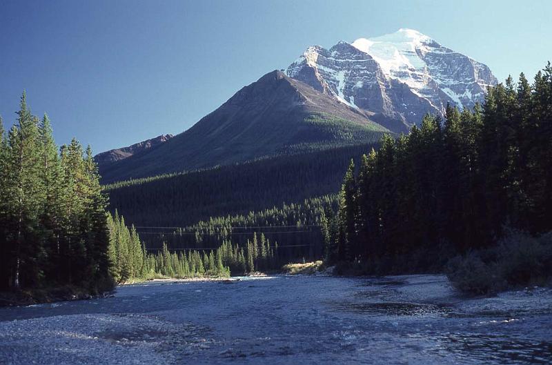 C Rockies 017 Sep-1981 Mt Temple.jpg